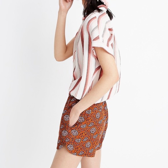 Madewell Woman’s Drapey Pull-On Shorts in Warm Paisley Size Medium - Picture 2 of 8